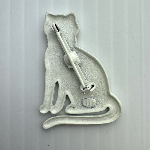 Vintage Cat Brooch Signed JJ White Red Bow Green Eyes Pin - Picture 3 of 6